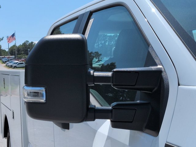 New 2026 Ford F250 XL w/ XL Chrome Package AWD/4WD image 11
