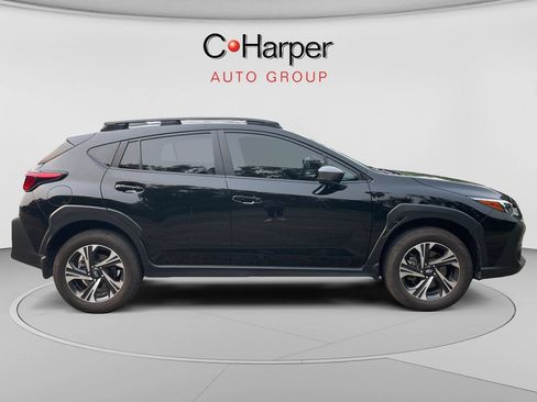 Used 2026 Subaru Crosstrek 2.5i Premium AWD/4WD image 2