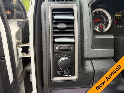 Used 2017 RAM 1500 Tradesman w/ Power & Remote Entry Group image 16