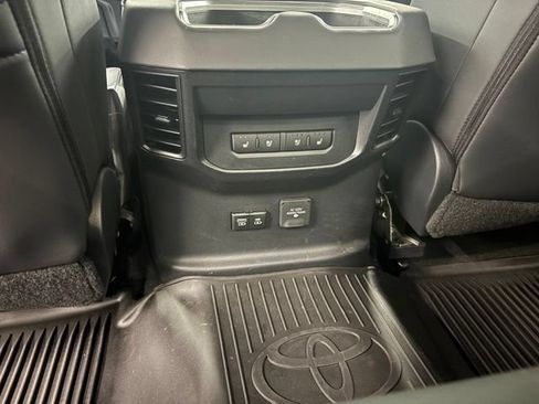 Used 2024 Toyota Tundra Platinum AWD/4WD image 16