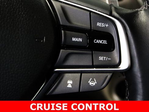 Used 2018 Honda Accord EX-L image 18