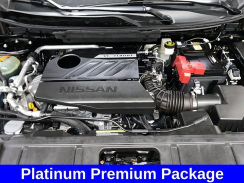 Used 2023 Nissan Rogue Platinum w/ Platinum Premium Package image 12