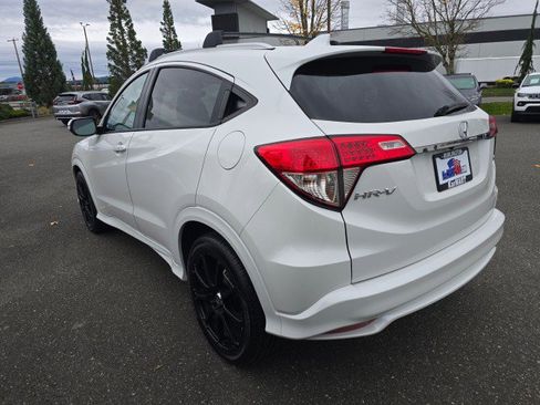 Used 2020 Honda HR-V Touring image 5