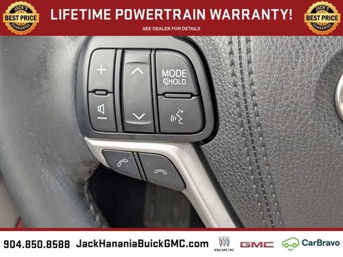 Used 2018 Toyota Highlander FWD V6 image 26