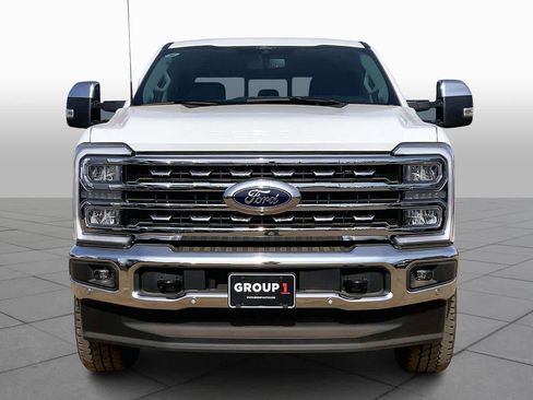 New 2026 Ford F250 Lariat w/ Lariat Premium Package AWD/4WD image 3
