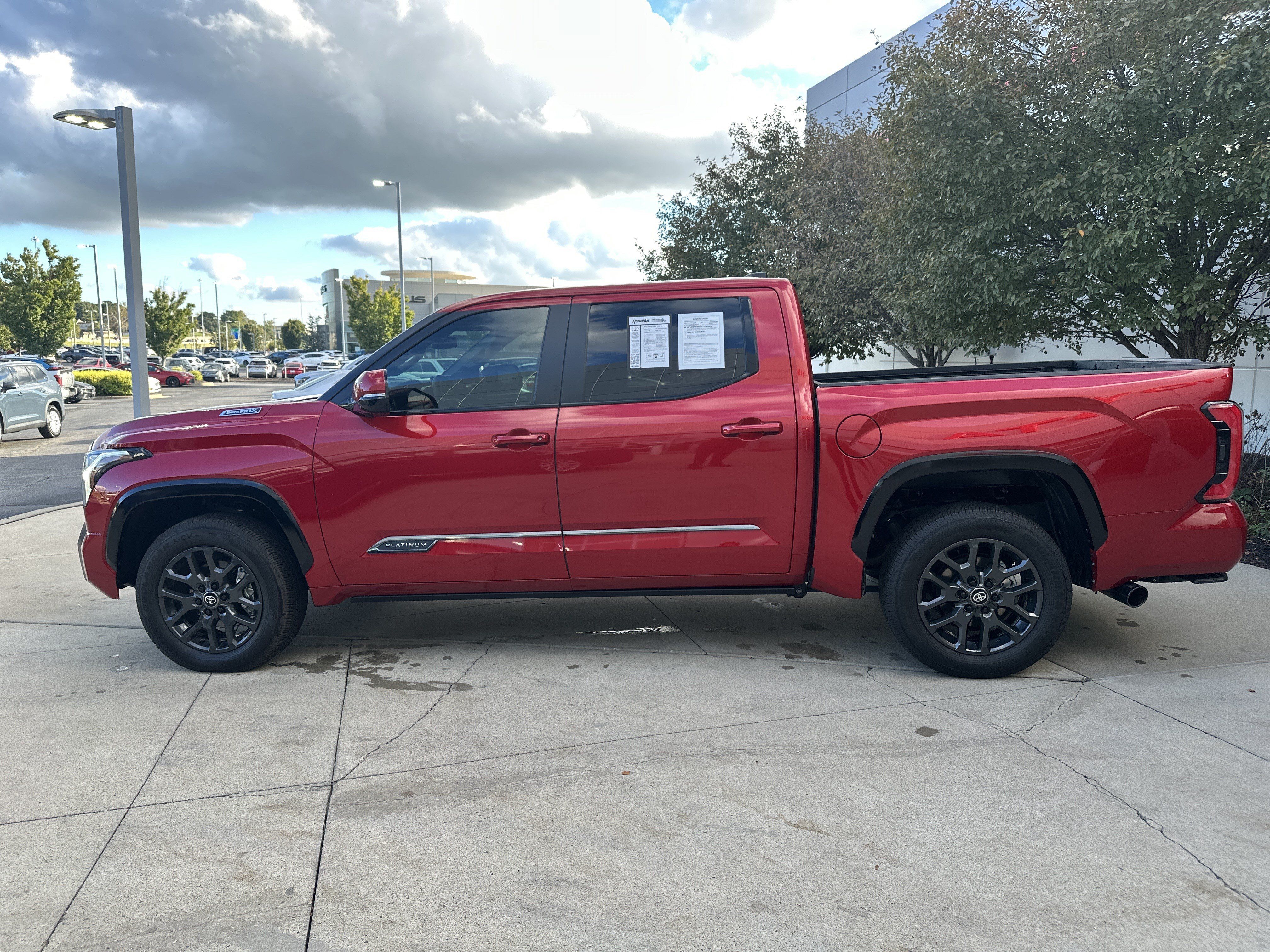 Used 2026 Toyota Tundra Platinum AWD/4WD image 9