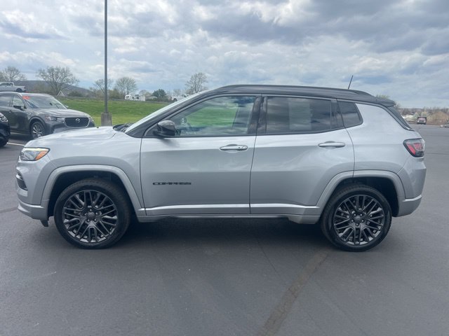 Used 2022 Jeep Compass High Altitude AWD/4WD image 4