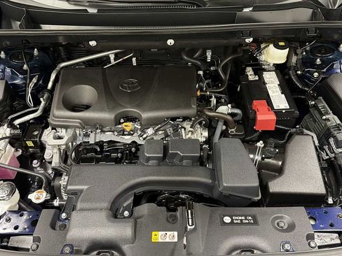Certified 2025 Toyota RAV4 Limited image 31