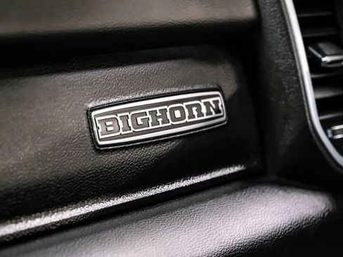 Used 2019 RAM 1500 Big Horn RWD image 32