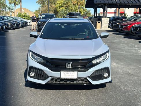 Used 2019 Honda Civic Sport Touring image 3