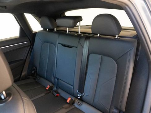 Used 2023 Audi Q3 2.0T Premium Plus AWD/4WD image 19
