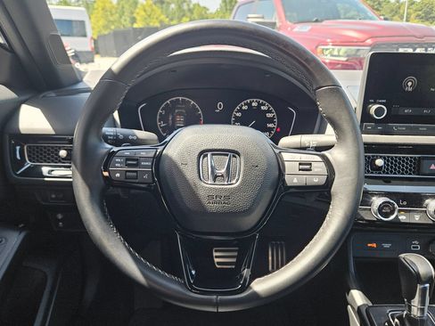 Used 2023 Honda Civic Sport image 15