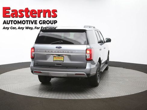Used 2024 Ford Expedition XLT image 39