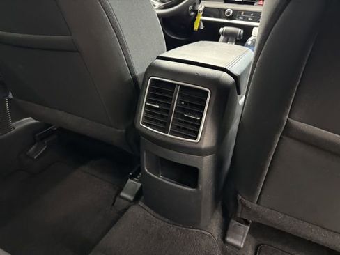 Used 2024 Kia Sportage LX FWD image 13