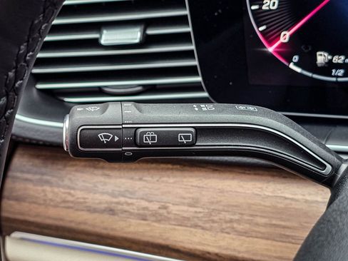 New 2026 Mercedes-Benz GLS 450 4MATIC image 23