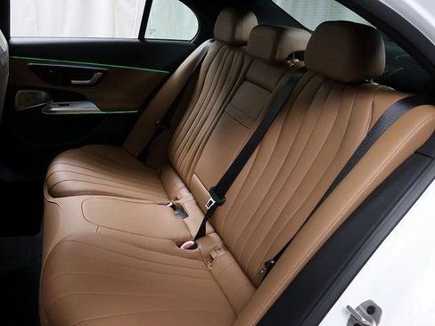 New 2026 Mercedes-Benz E 450 4MATIC Sedan image 12