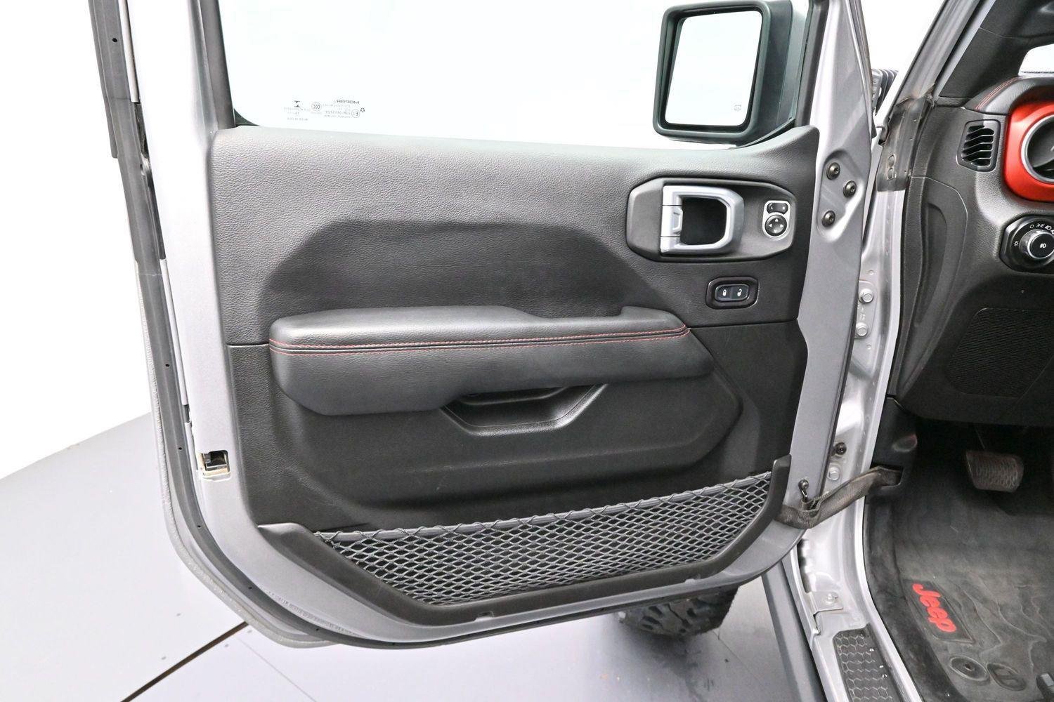 Used 2020 Jeep Wrangler Unlimited Rubicon AWD/4WD image 9