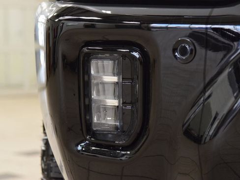 New 2026 Chevrolet Silverado 2500 ZR2 image 14