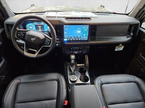 New 2026 Ford Bronco Badlands image 11