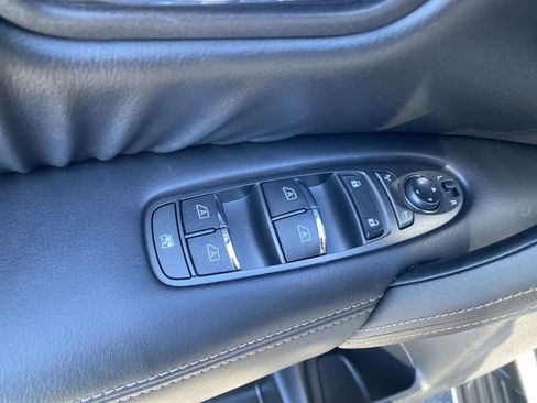 Used 2024 Nissan Armada Platinum w/ Captain's Chairs Package image 13