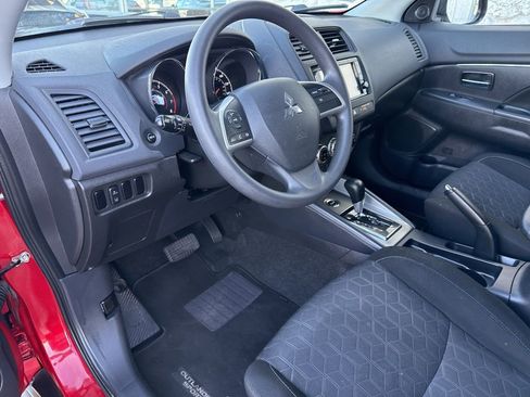 Used 2022 Mitsubishi Outlander Sport ES AWD/4WD image 19