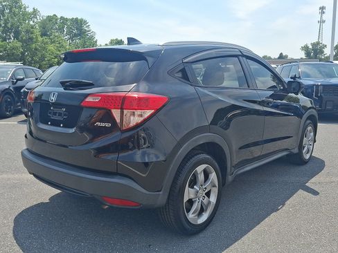 Used 2017 Honda HR-V EX-L image 4