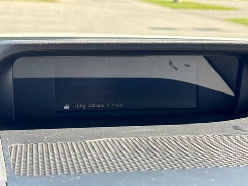 Used 2019 Subaru Ascent Touring AWD/4WD image 31