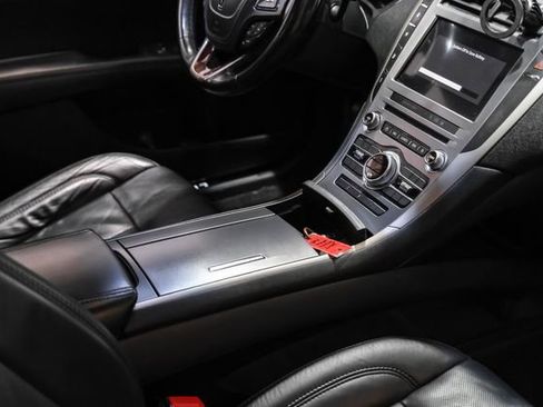 Used 2017 Lincoln MKZ Reserve image 26