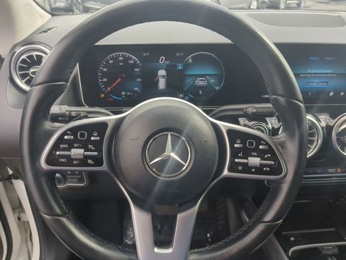 Used 2021 Mercedes-Benz GLA 250 GLA 250 image 18