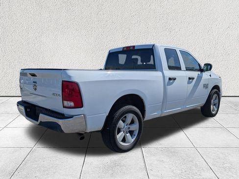 Used 2024 RAM 1500 Classic SLT image 3