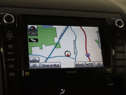 Used 2012 Toyota Sequoia Platinum image 8