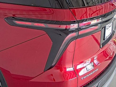 New 2026 Chevrolet Traverse LT w/ Driver Confidence Package FWD image 10