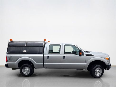 Used 2016 Ford F250 XL w/ Power Equipment Group image 2