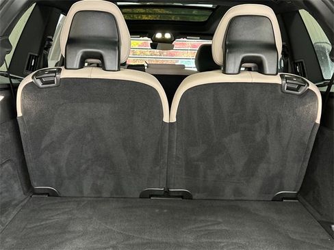 Certified 2025 Volvo XC90 B6 Plus image 27