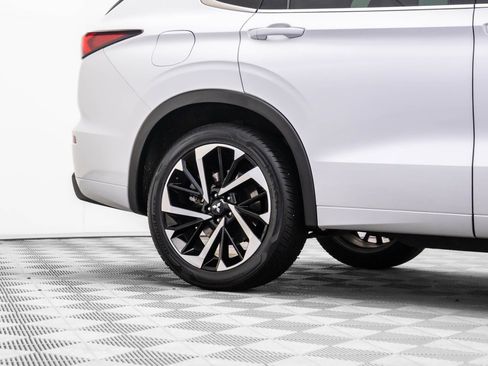 Used 2022 Mitsubishi Outlander SEL image 30