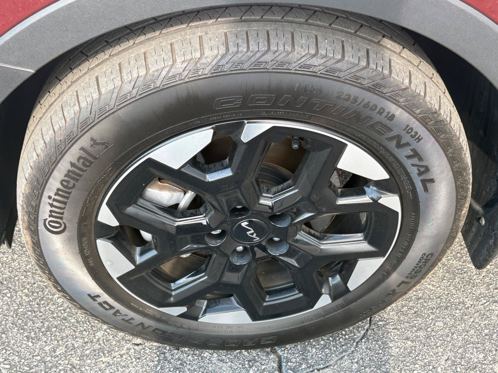 Used 2025 Kia Sorento S w/ Panoramic Sunroof Package FWD image 14