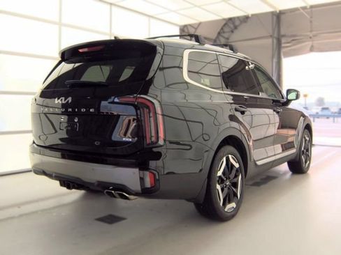 Used 2025 Kia Telluride EX X-Line AWD/4WD image 4