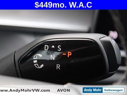 Used 2025 Volkswagen Tiguan SE AWD/4WD image 31