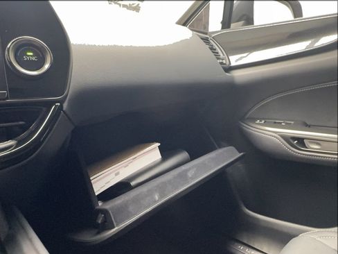 Used 2025 Lexus NX 250 FWD w/ Cold Area Package image 44