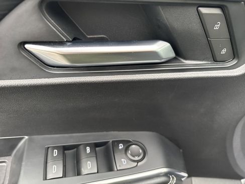 Used 2025 GMC Acadia Elevation image 14