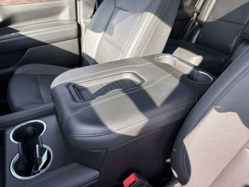 Used 2023 Chevrolet Tahoe Z71 image 29