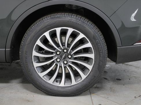 Used 2023 Lincoln Aviator Reserve w/ Equipment Group 201A AWD/4WD image 18