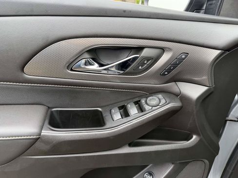 Certified 2023 Chevrolet Traverse Premier AWD/4WD image 19