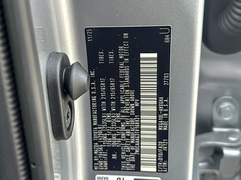 New 2026 Toyota Corolla Cross LE image 27