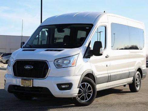 Certified 2022 Ford Transit 350 XLT image 4