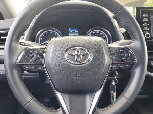 Used 2024 Toyota Camry SE FWD image 23