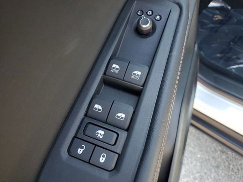 New 2026 Jeep Cherokee Limited image 25