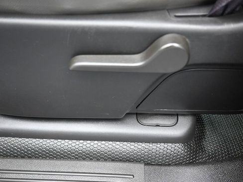 Used 2013 Chevrolet Silverado 3500 W/T image 13