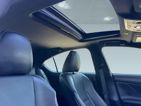 Certified 2023 Lexus IS 500 w/ Special Appearance Package RWD image 16