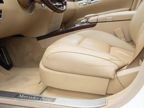 Used 2013 Mercedes-Benz S 550 image 23